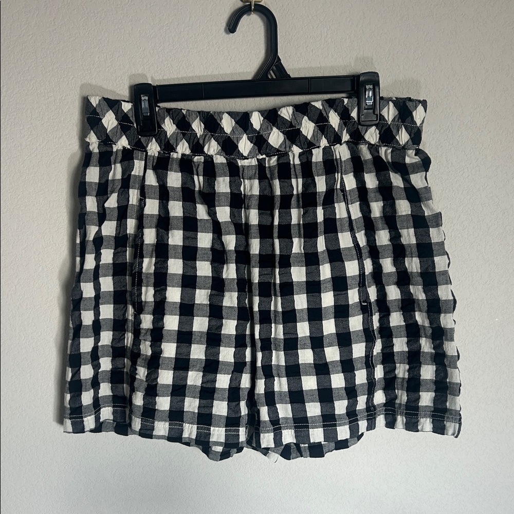 Black & White Gingham Women’s Shorts